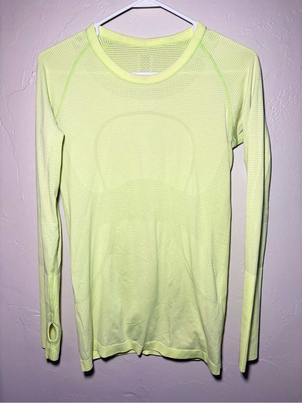 Lululemon Neon Yellow Swiftly Tech Long Sleeve Shirt Size 8